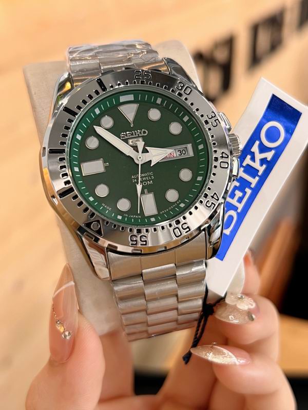 Seiko 40.6 mm — Modelo 122859 — imagem 1