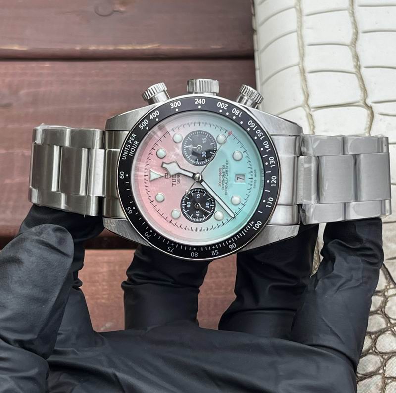 Tudor 42 mm — Modelo 111437 — imagem 1