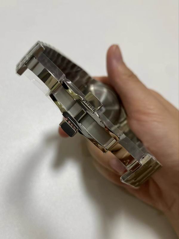 Tissot — Modelo 042420 — imagem 3
