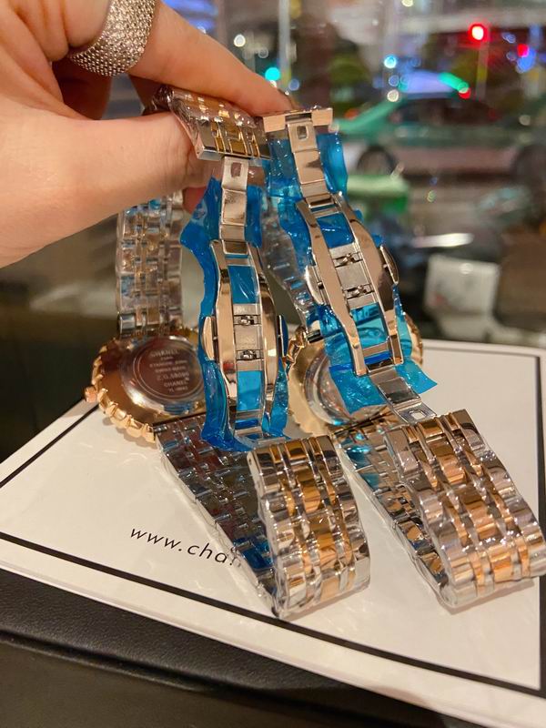 Chanel — Modelo 122886 — imagem 4