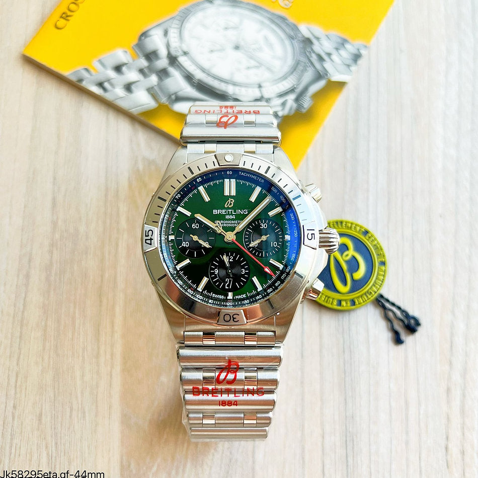 Breitling Chronomat Silver/Green 44 mm