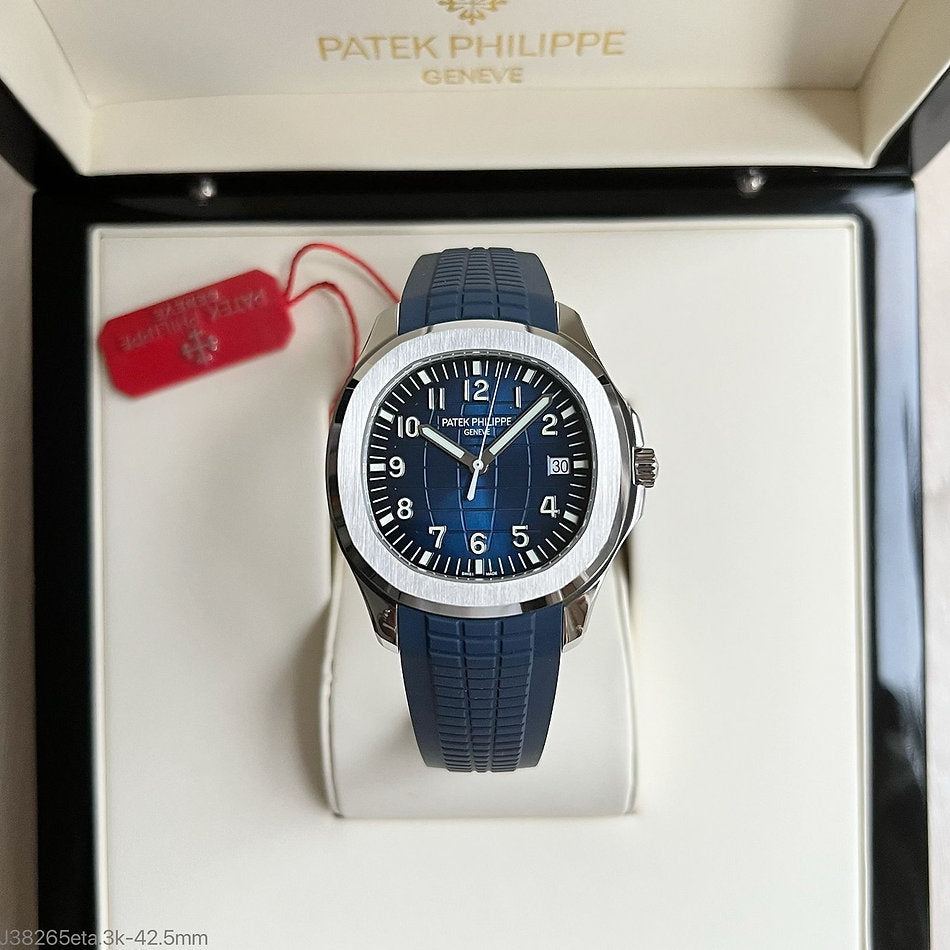 Patek Philippe Aquanaut Automatic Blue 40 mm