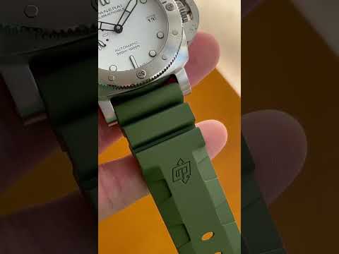 Panerai Submersible QuarantaQuattro Bianco 44 mm