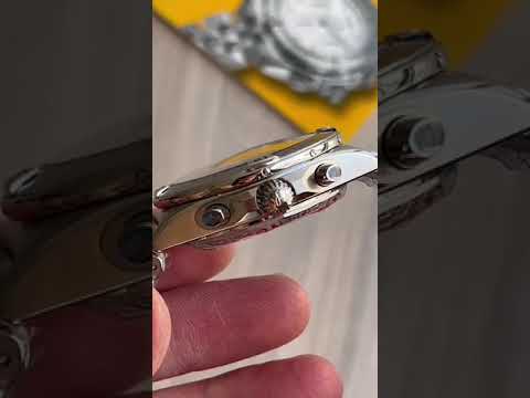 Breitling Chronomat Silver/Green 44 mm