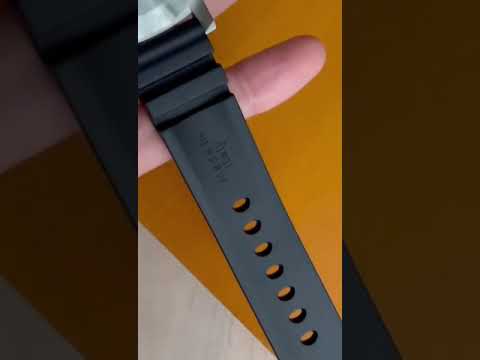 Panerai Submersible eSteel 44 mm