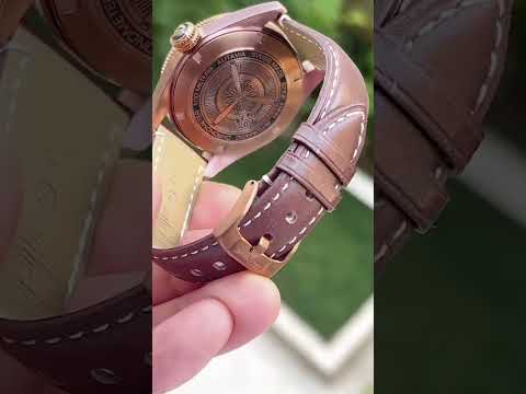 TAG Heuer Autavia Isograph Chronometer Brown Bronze Leather 42 mm