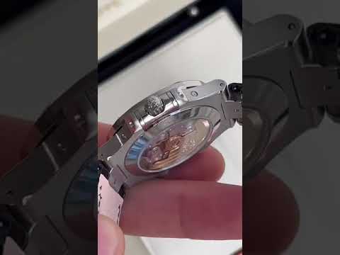 Patek Philippe Nautilus Annual Calendar 40 mm