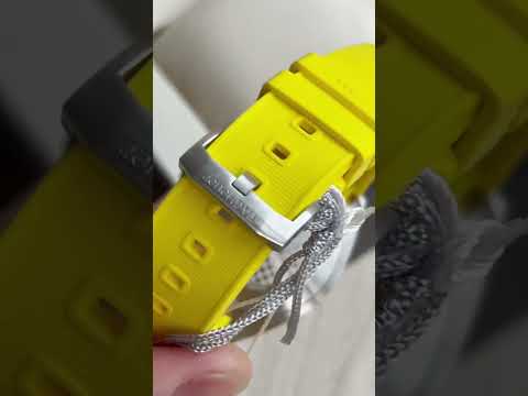 TAG Heuer Formula 1 Chronograph Yellow Rubber 43 mm